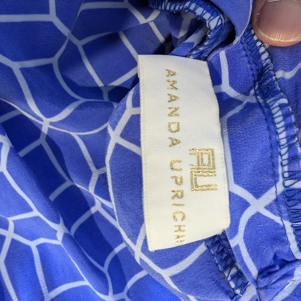 ๐ Amanda Uprichard Silk Sleeveless Top - Picture 8 of 9